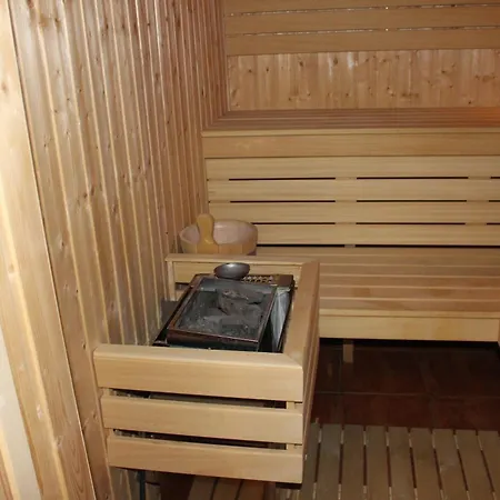 Zakopianski Dwor 3*